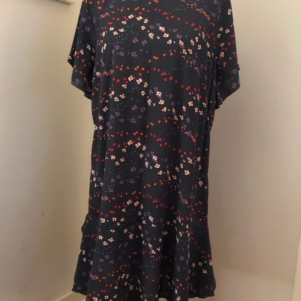 Cabi Women’s Gray/Blue Floral Short Sleeve Dress